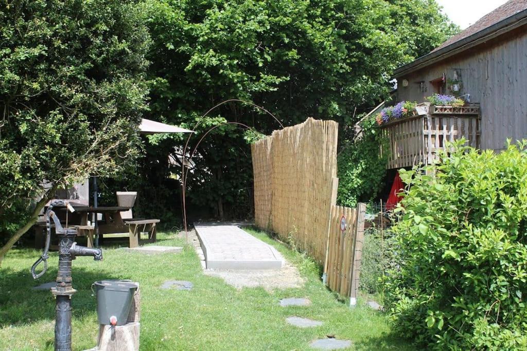 Gite Les 7 Frenes Vaux-sur-Sure Esterno foto